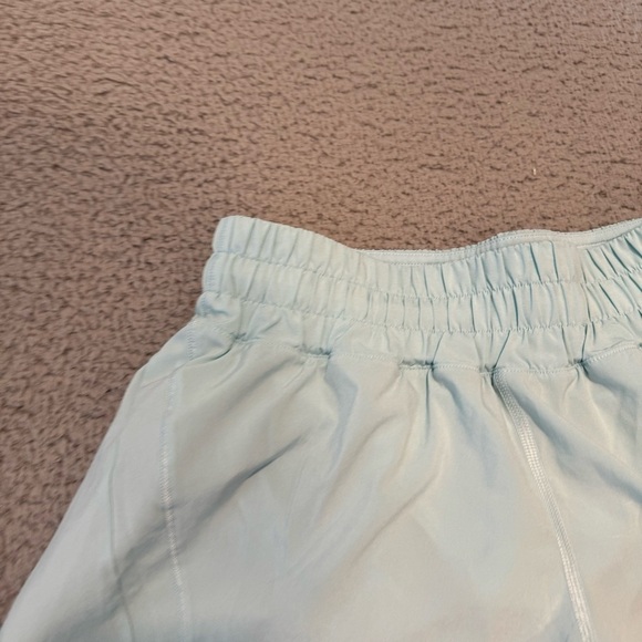 Lululemon Track That Short 5"Blue Glow Size 6 - Picture 5 of 8